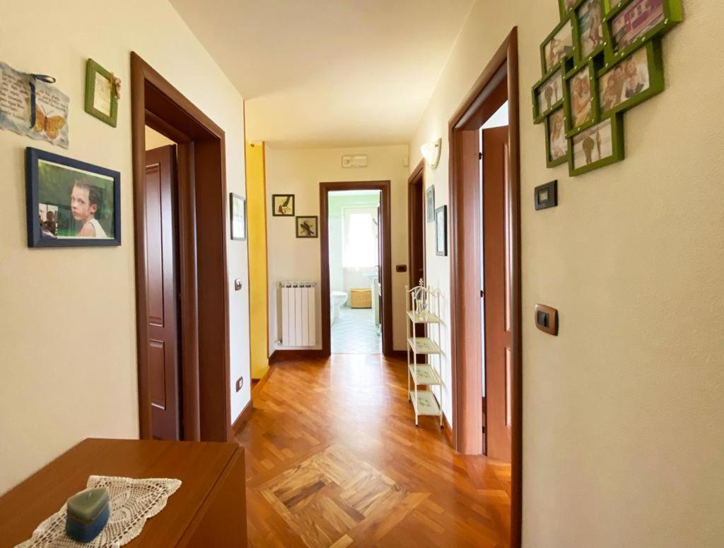 La Madonnina Bed & Breakfast Querceta Eksteriør bilde